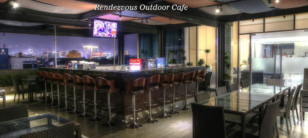 Pasar Baru Square Hotel Bandung Exterior photo