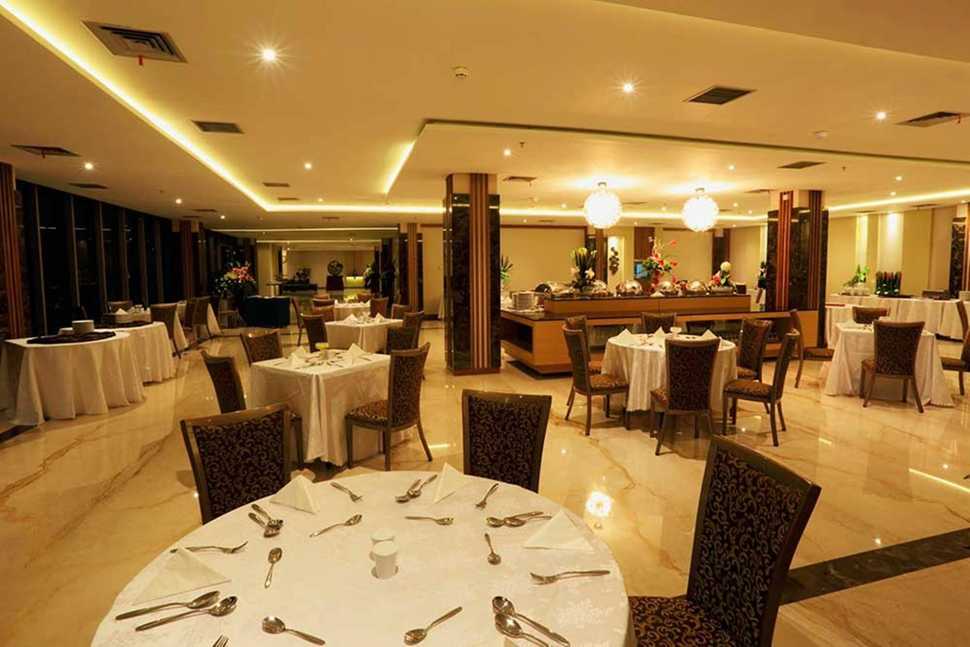 Pasar Baru Square Hotel Bandung Exterior photo